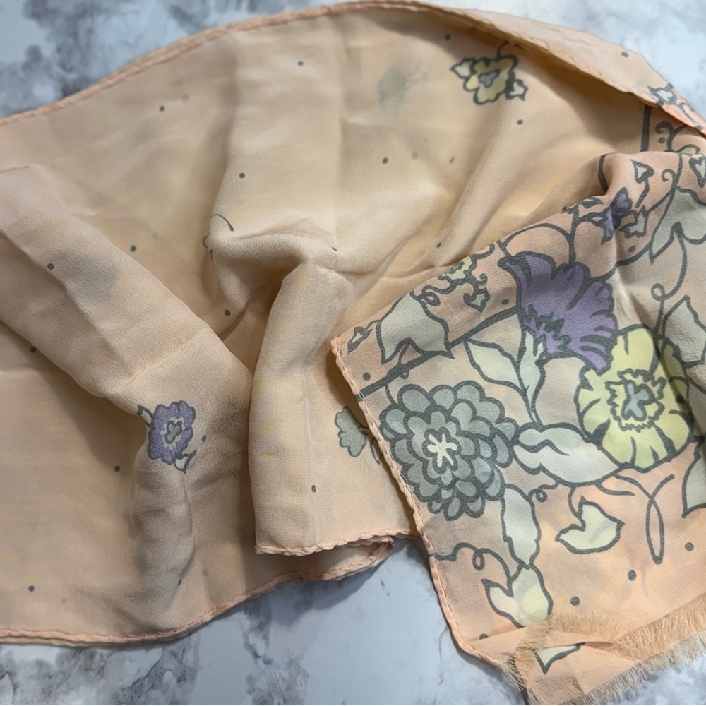 100% silk Vintage Ginnie Johansen peach floral design scarf